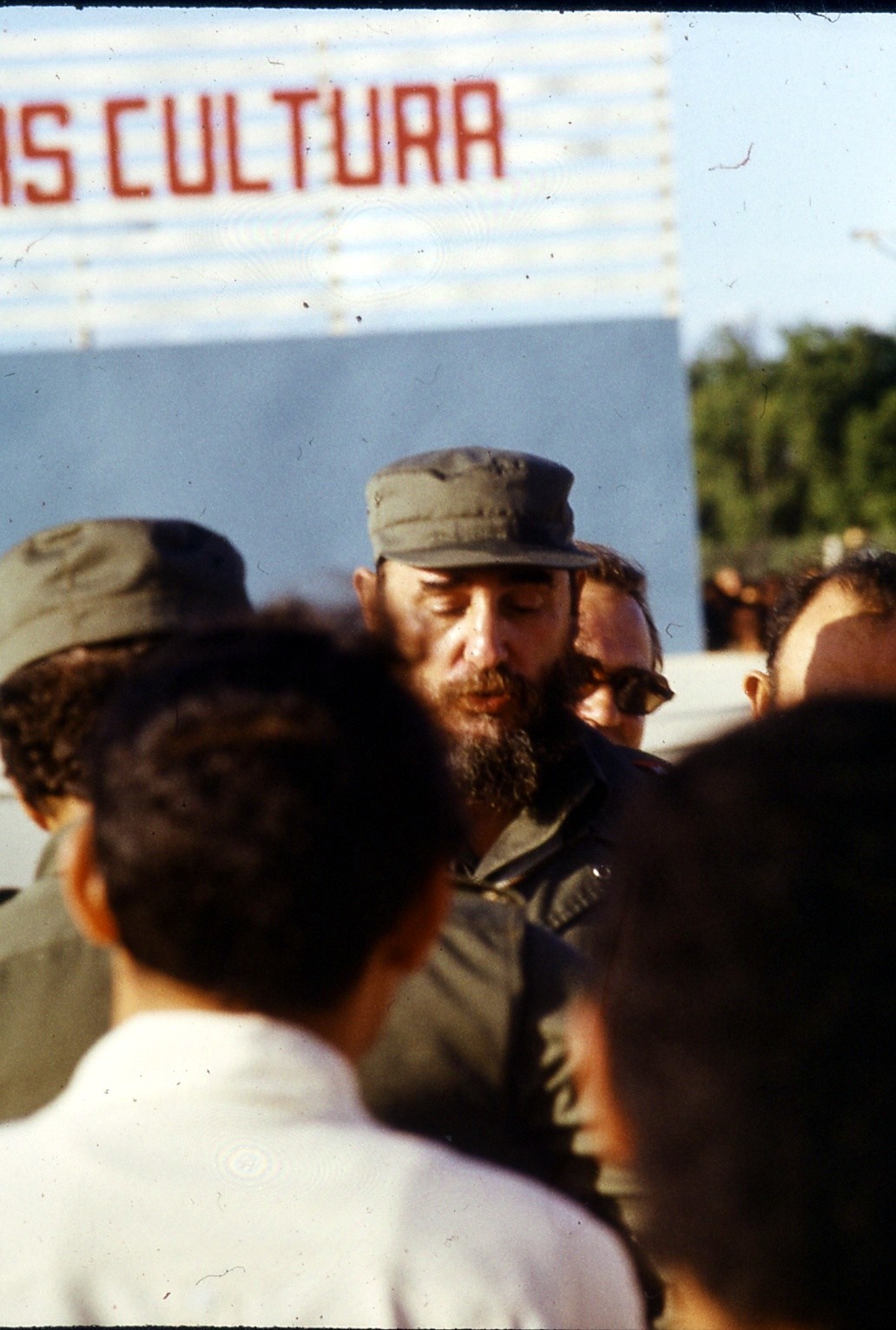Fidel Castro zur Druckerei Einweihung